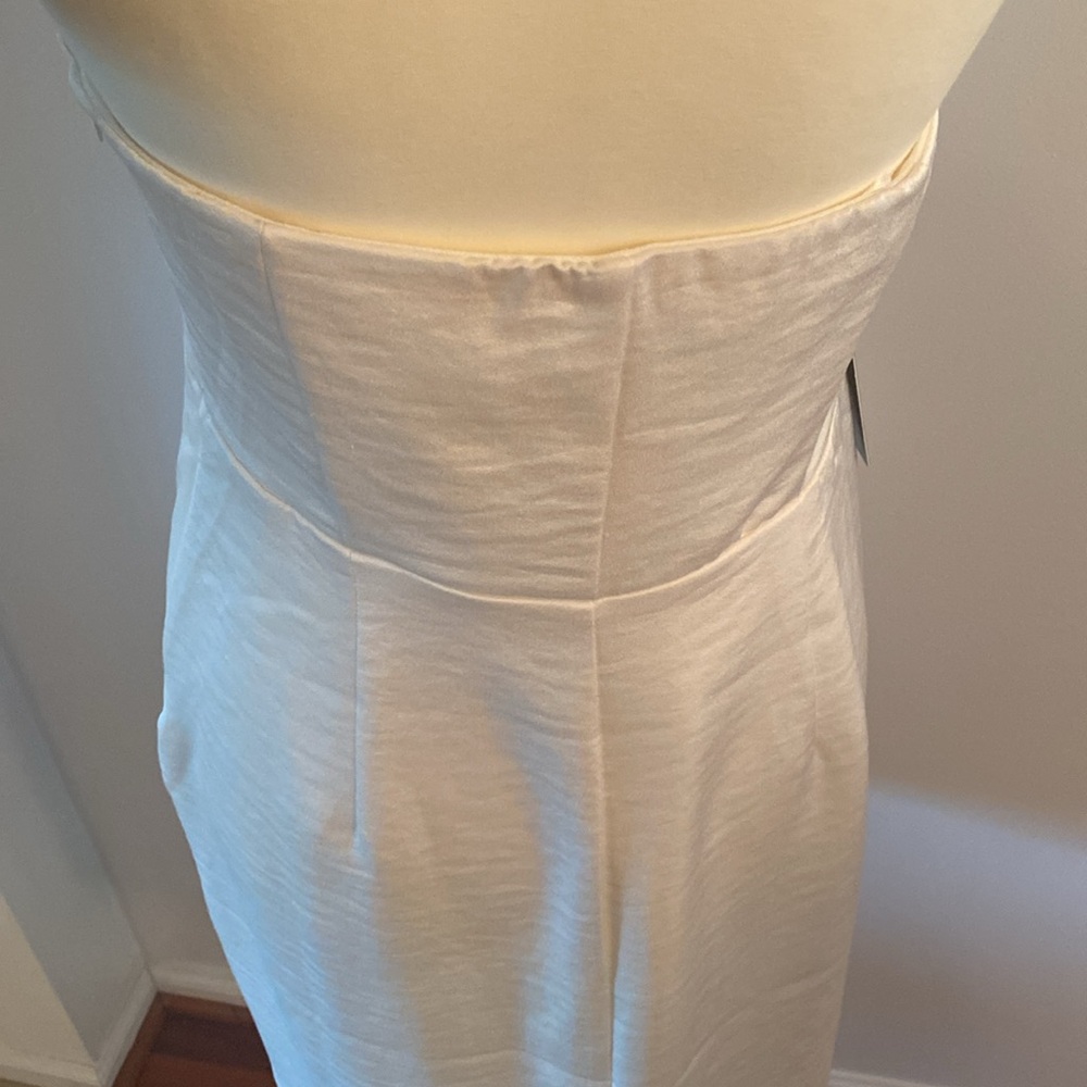 Express NWT bow front medium strapless dress - Picture 6 of 9